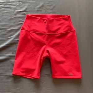 Alo yoga high-waist biker short